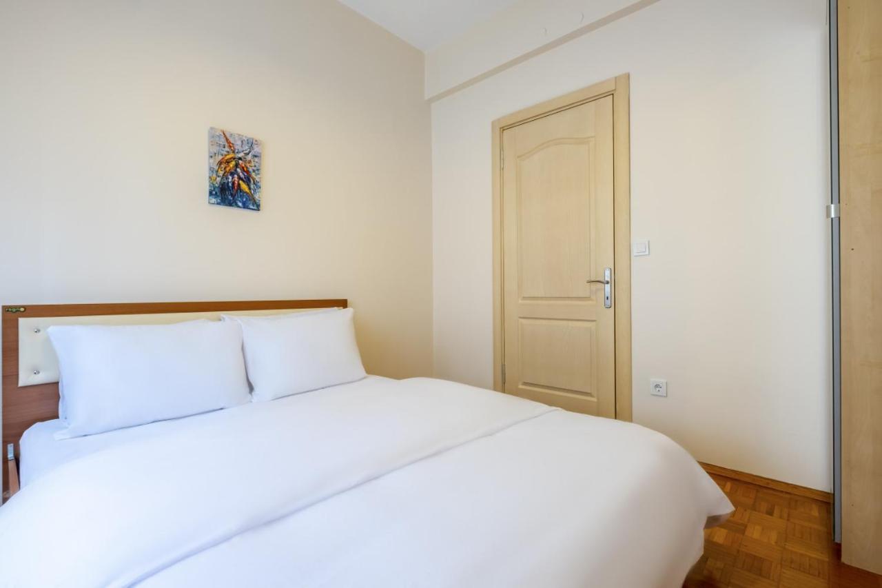 Cozy Flat Near Bagdat Street In Suadiye อิสตันบูล ภายนอก รูปภาพ
